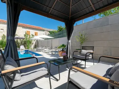 Ferienhaus für 8 Personen (175 m²) in Tinjan 9/10