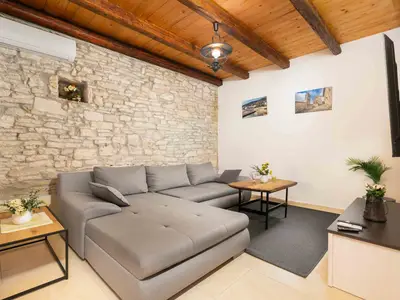 Ferienhaus für 10 Personen (175 m²) in Tinjan 6/10