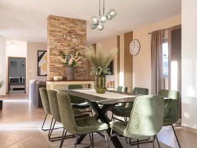 Ferienhaus für 10 Personen (230 m²) in Tinjan 5/10