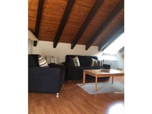 23988470-Ferienhaus-4-Titisee-Neustadt-300x225-5