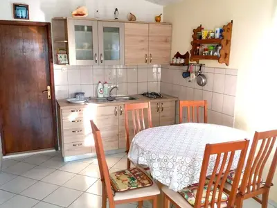 Ferienhaus für 6 Personen in Tkon 8/10
