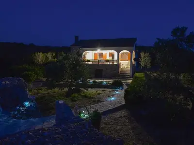 Ferienhaus für 4 Personen in Tkon 9/10