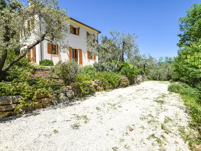 exterior exterior