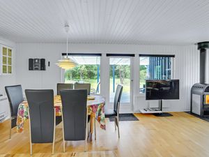 23734853-Ferienhaus-6-Toftlund-300x225-5