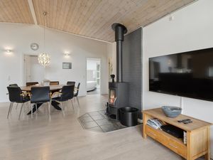 23732643-Ferienhaus-8-Toftlund-300x225-4