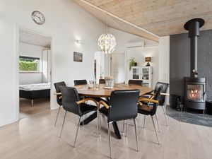 23732643-Ferienhaus-8-Toftlund-300x225-5