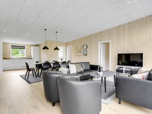 23749072-Ferienhaus-8-Toftlund-300x225-3