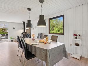 23765795-Ferienhaus-6-Toftlund-300x225-4