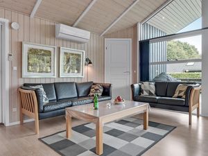 23720978-Ferienhaus-8-Toftlund-300x225-2