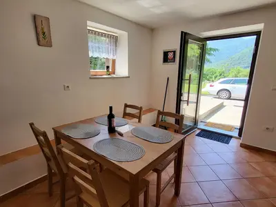 DiningRoom