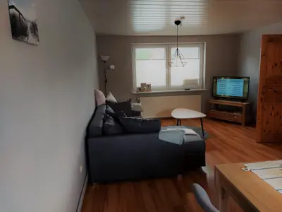 3.Wohnlandschaft mit SAT-TV