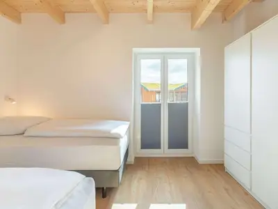 Schlafzimmer 2.1
