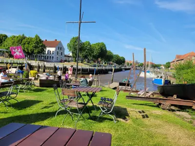 f0a45db4-ddae-410a-94bd-e3c2c2080527