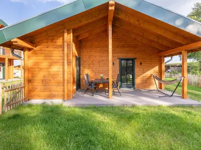 Terrasse mit Hängematte