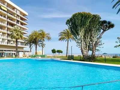 PoolOfHouse