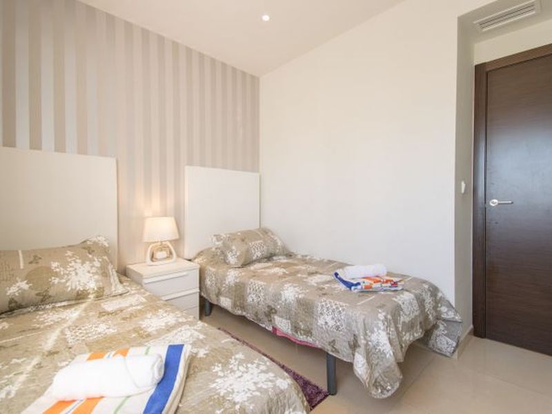 22348405-Ferienhaus-4-Torrevieja-800x600-0