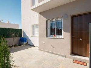 22348405-Ferienhaus-4-Torrevieja-300x225-2