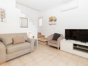 23204415-Ferienhaus-4-Torrevieja-300x225-5