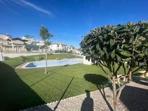 23543653-Ferienhaus-4-Torrevieja-300x225-1