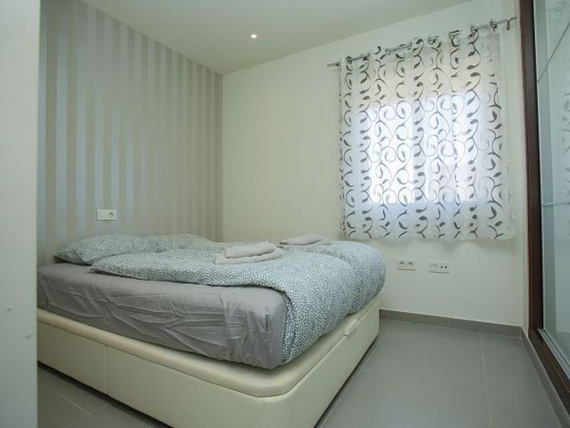 23589781-Ferienhaus-4-Torrevieja-800x600-0