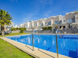 23589781-Ferienhaus-4-Torrevieja-300x225-3