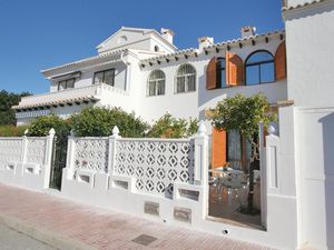 23739735-Ferienhaus-4-Torrevieja-300x225-4