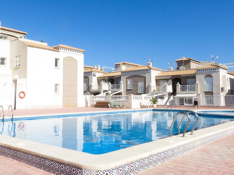 23757326-Ferienhaus-4-Torrevieja-800x600-1