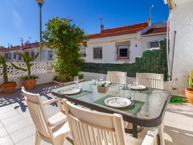 23757829-Ferienhaus-4-Torrevieja-800x600-1