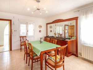 23758884-Ferienhaus-6-Torrevieja-300x225-4