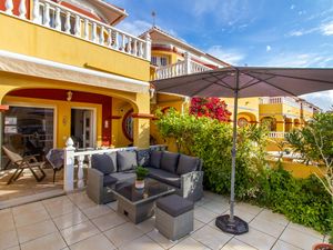 23761408-Ferienhaus-6-Torrevieja-300x225-1