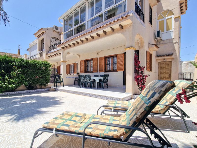 23765224-Ferienhaus-4-Torrevieja-800x600-0