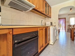 23765224-Ferienhaus-4-Torrevieja-300x225-4