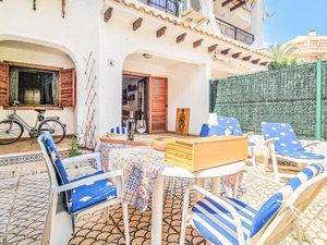 23765882-Ferienhaus-5-Torrevieja-300x225-5