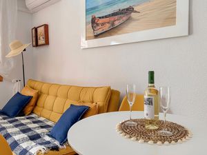 23764695-Ferienhaus-5-Torrevieja-300x225-4