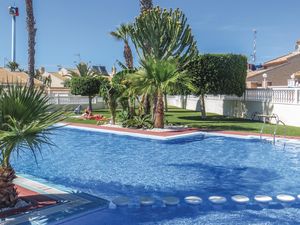 23719401-Ferienhaus-4-Torrevieja-300x225-5