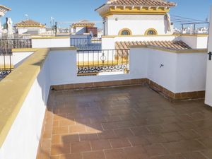 23737455-Ferienhaus-6-Torrevieja-300x225-4