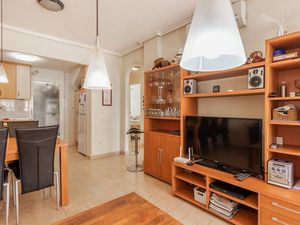 24043738-Ferienhaus-8-Torrevieja-300x225-5