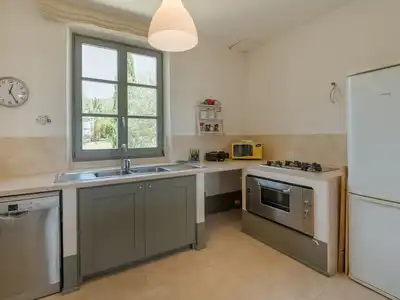 kitchen kitchen
