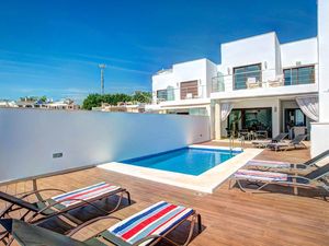 23553968-Ferienhaus-8-Torrox-300x225-3