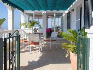 23054515-Ferienhaus-8-Torrox-300x225-4