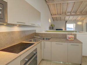 23078441-Ferienhaus-6-Toscolano Maderno-300x225-1