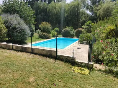 PoolOfHouse