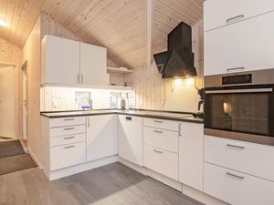 23550915-Ferienhaus-8-Tranekær-300x225-1