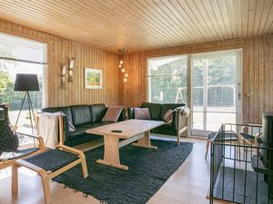 22466707-Ferienhaus-8-Tranekær-300x225-1