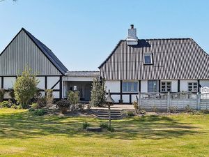 23089737-Ferienhaus-4-Tranekær-300x225-1