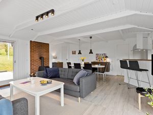 24004205-Ferienhaus-8-Tranekær-300x225-3