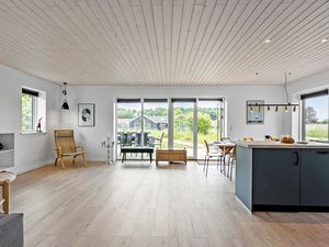 24043624-Ferienhaus-8-Tranekær-300x225-3