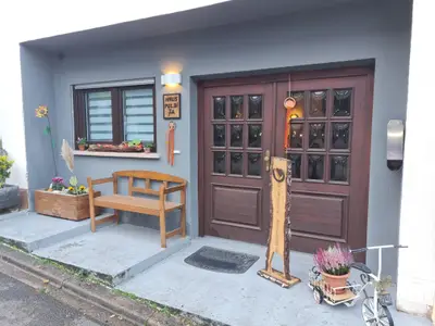 Haus Poldi, Trassem (01)