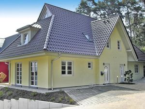 23291442-Ferienhaus-8-Trassenheide (Ostseebad)-300x225-1