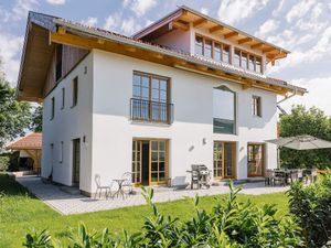 Ferienhaus für 10 Personen (238 m²) in Traunstein